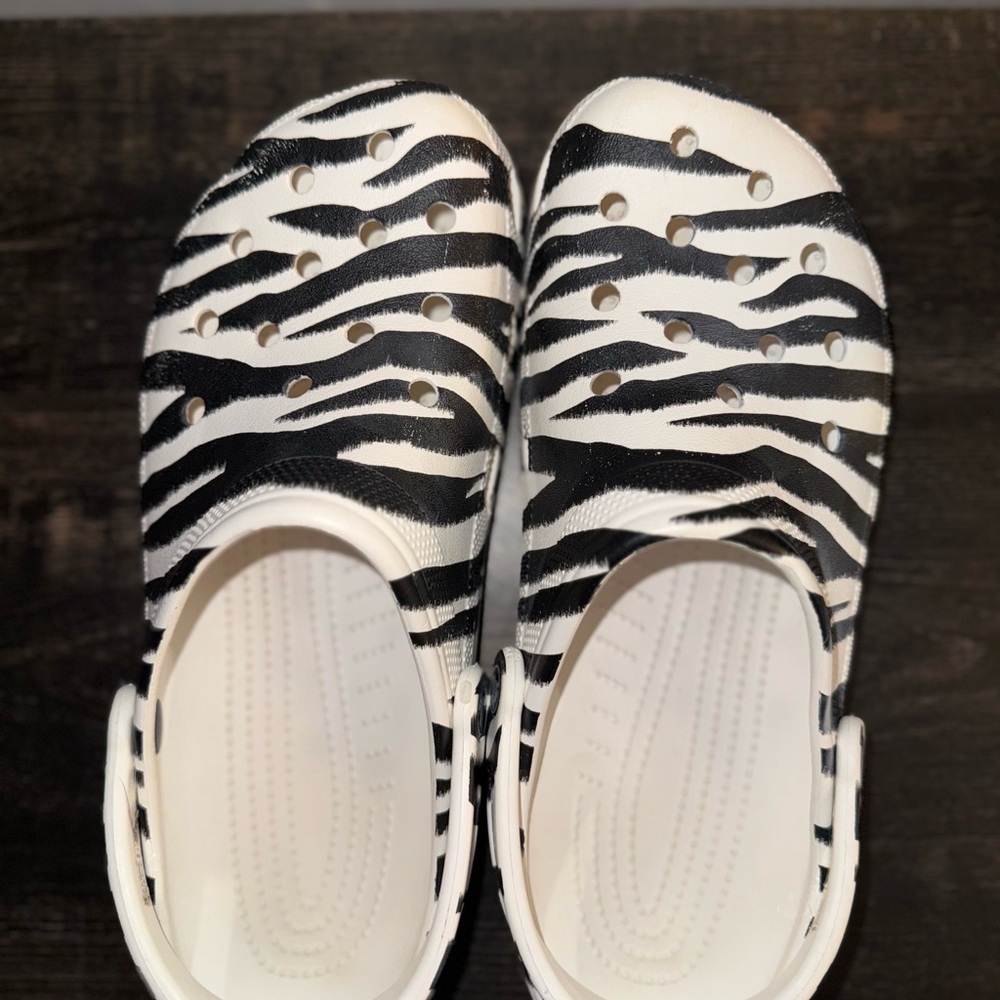 Men’s Zebra Print Clogs